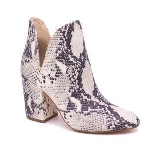 Steve Madden Rookie Booties